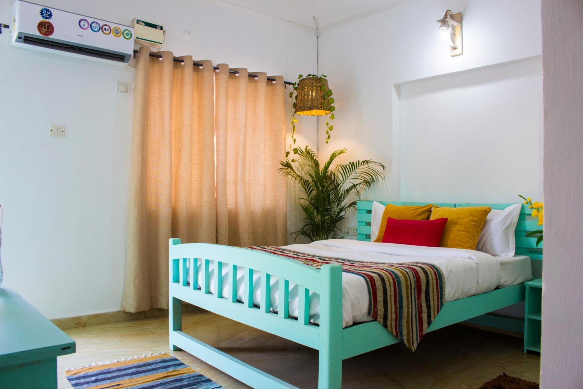 Turquoiise House Hotel Morjim Exterior photo