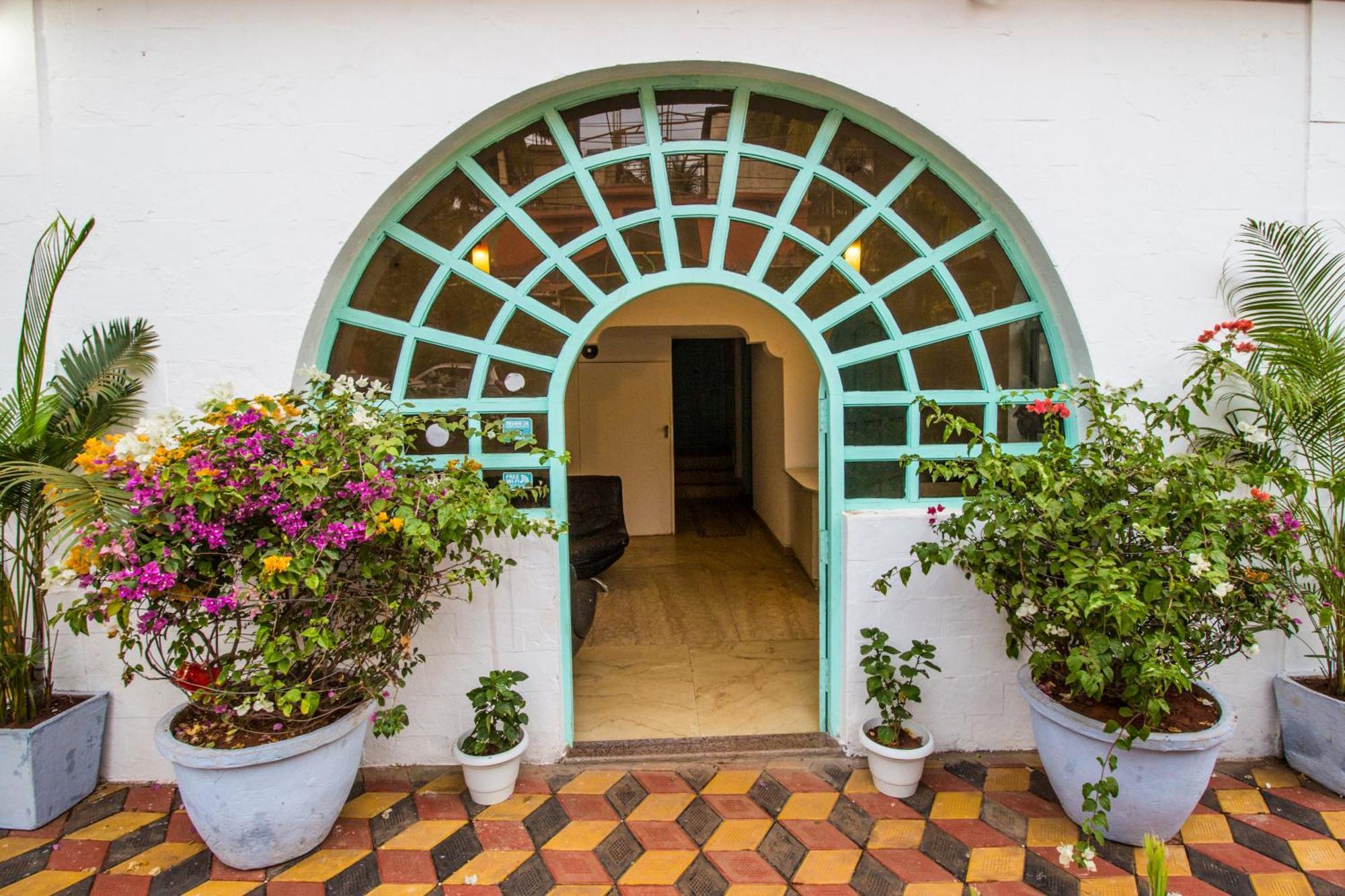 Turquoiise House Hotel Morjim Exterior photo